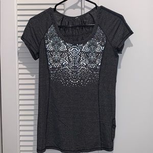 Lululemon running top